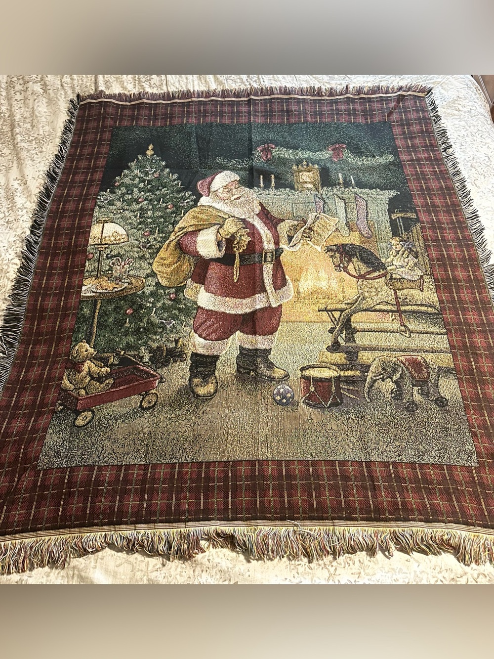 Vintage style Christmas Santa woven throw tapestry Mohawk home